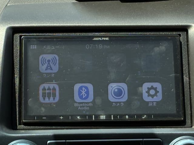 Car thumbnail 3