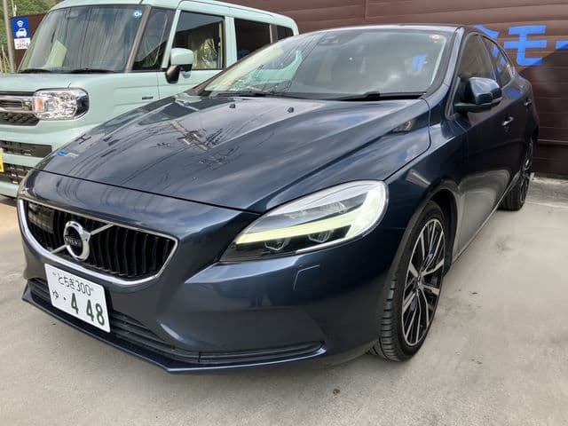 VOLVO