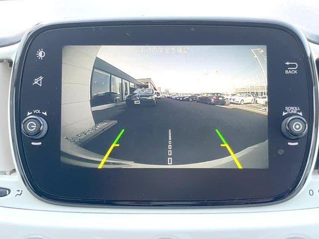 Car thumbnail 4