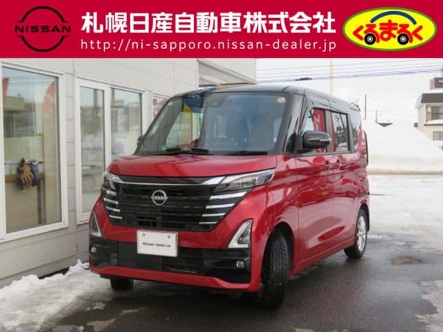 NISSAN