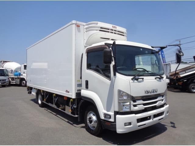 ISUZU