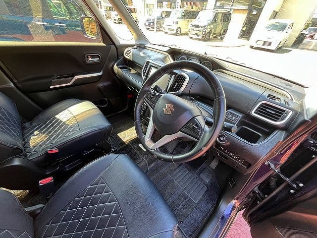 Car thumbnail 4