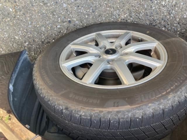 Car thumbnail 3