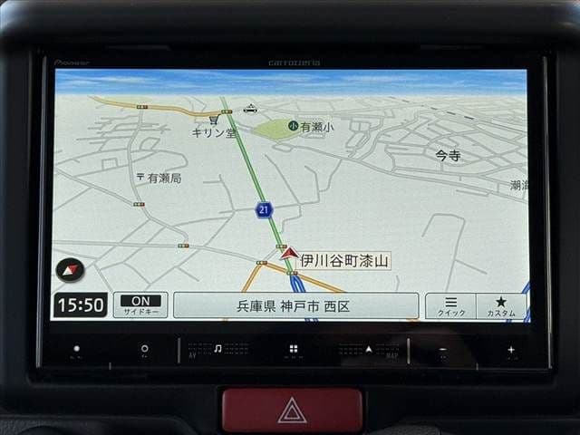 Car thumbnail 3