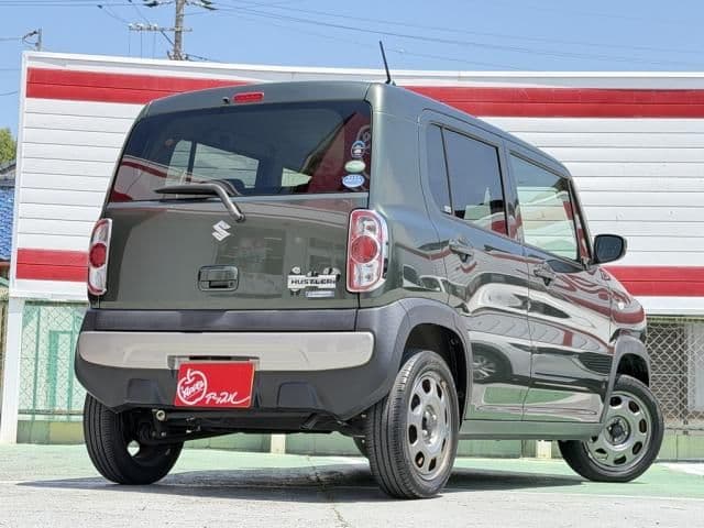 Car thumbnail 3