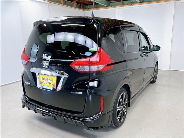 Car thumbnail 4