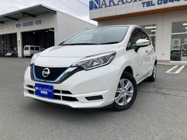 NISSAN