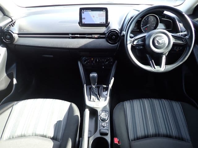 Car thumbnail 2