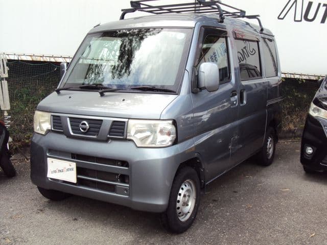 NISSAN
