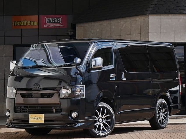 Car image 1