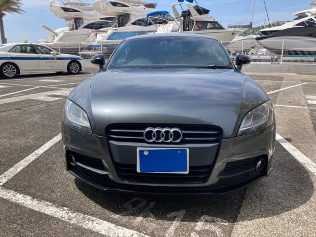 Car image 1