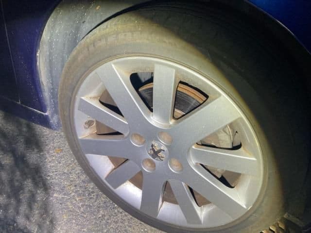 Car thumbnail 4
