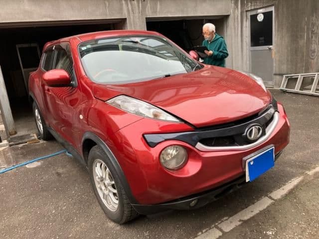 NISSAN