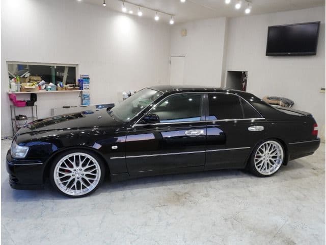 Car thumbnail 4