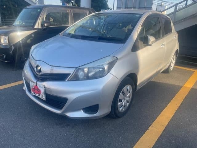 Car image 1