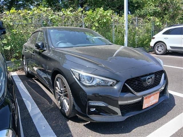 NISSAN
