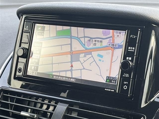 Car thumbnail 3