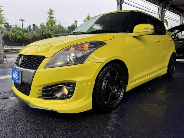 SUZUKI