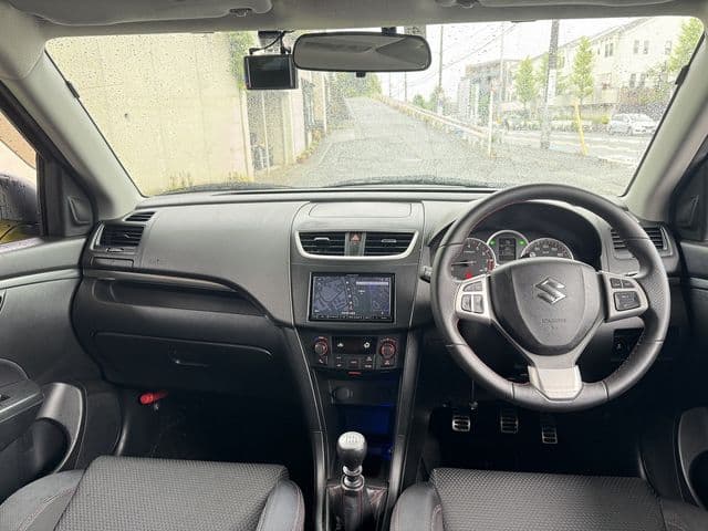 Car thumbnail 2