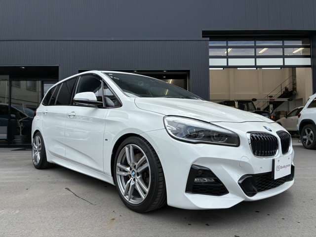Car thumbnail 3
