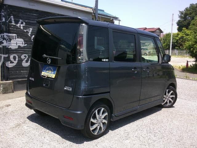 Car thumbnail 4