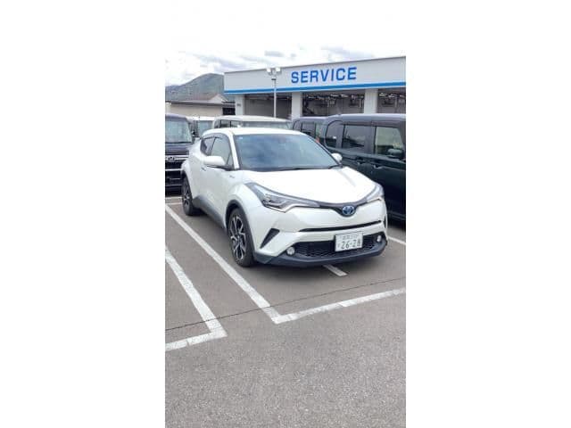 Car image 1