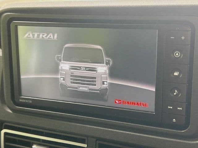 Car thumbnail 3