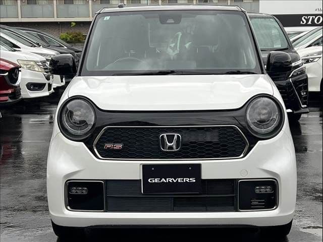 Car thumbnail 4