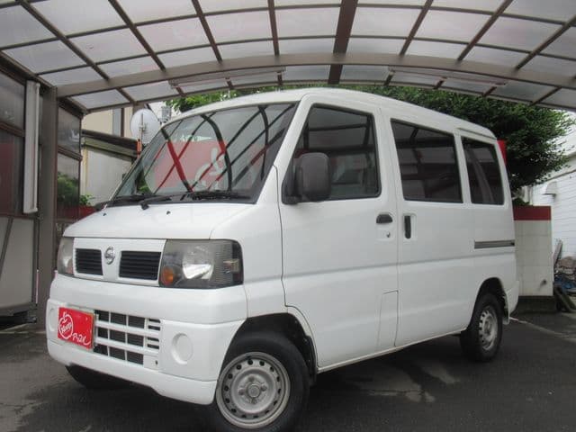 NISSAN