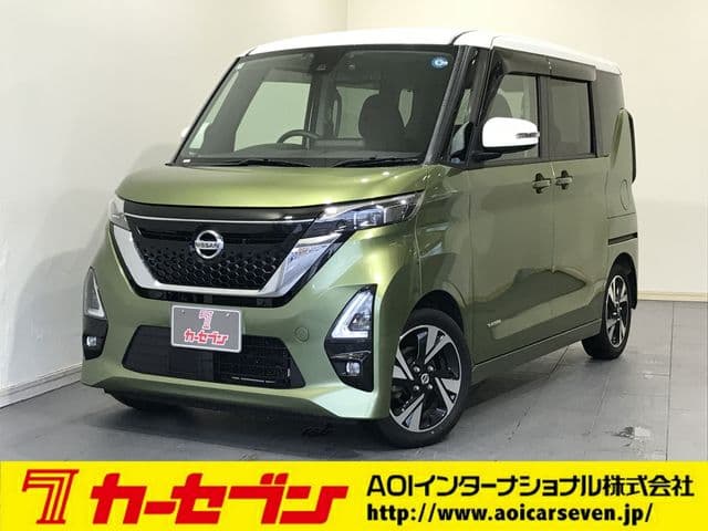 NISSAN