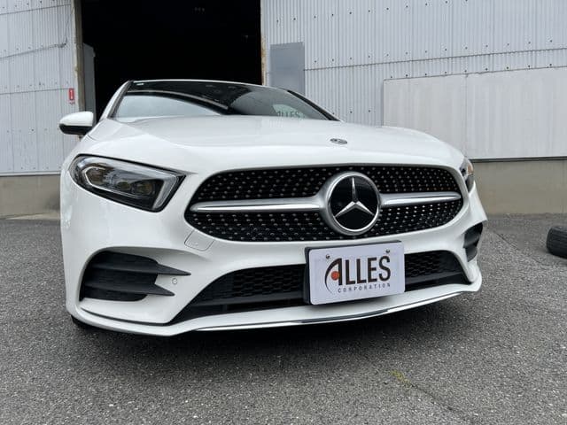 MERCEDES BENZ