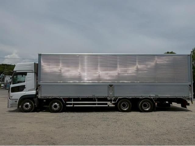 Car thumbnail 4
