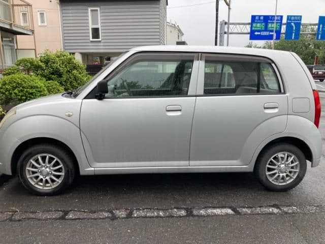 Car thumbnail 4