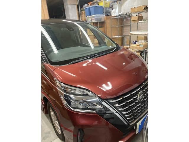 NISSAN