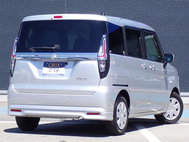 Car thumbnail 3