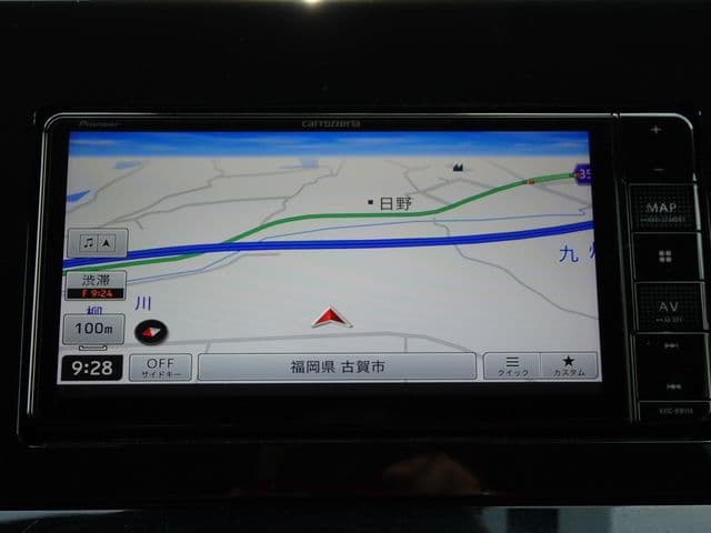 Car thumbnail 4