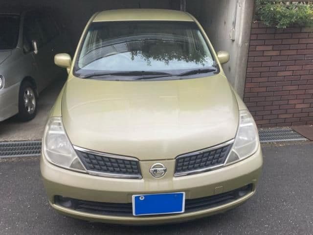 NISSAN