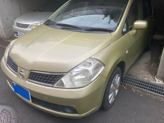 Car thumbnail 3