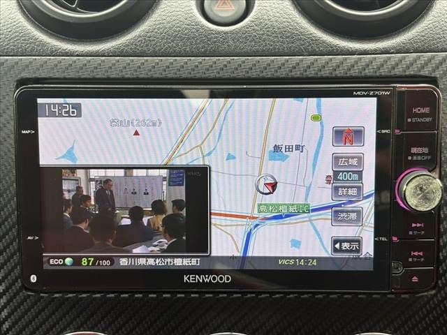 Car thumbnail 3