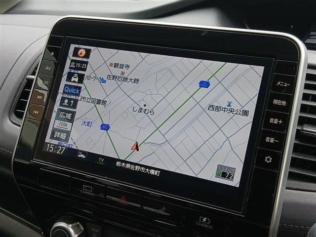 Car thumbnail 3