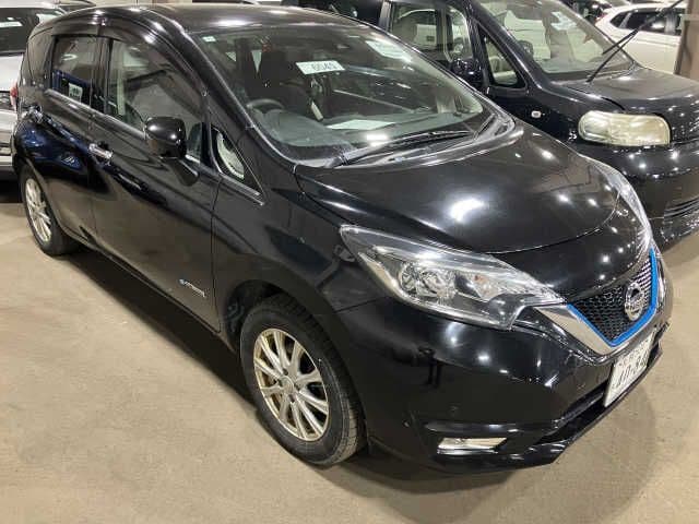 NISSAN