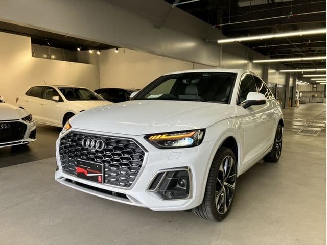 Car image 1
