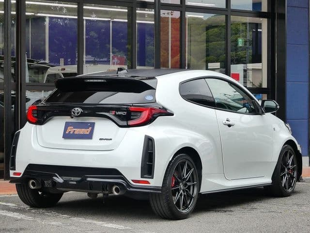 Car thumbnail 2