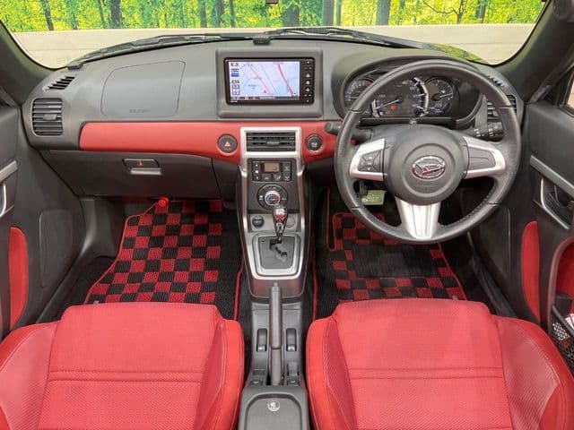 Car thumbnail 2
