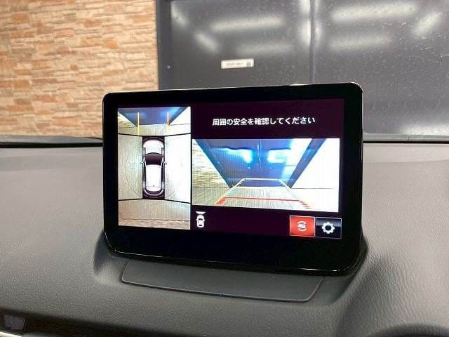 Car thumbnail 4