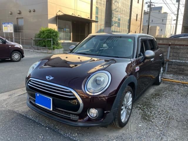 Car thumbnail 3