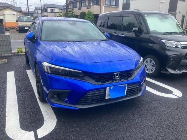 Car thumbnail 3