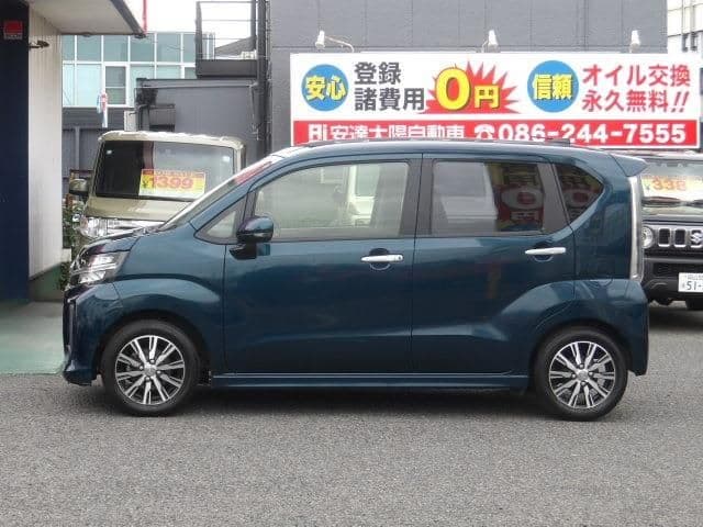 Car thumbnail 4