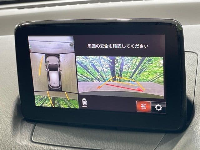 Car thumbnail 4