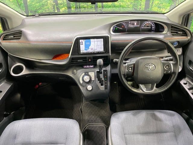 Car thumbnail 4